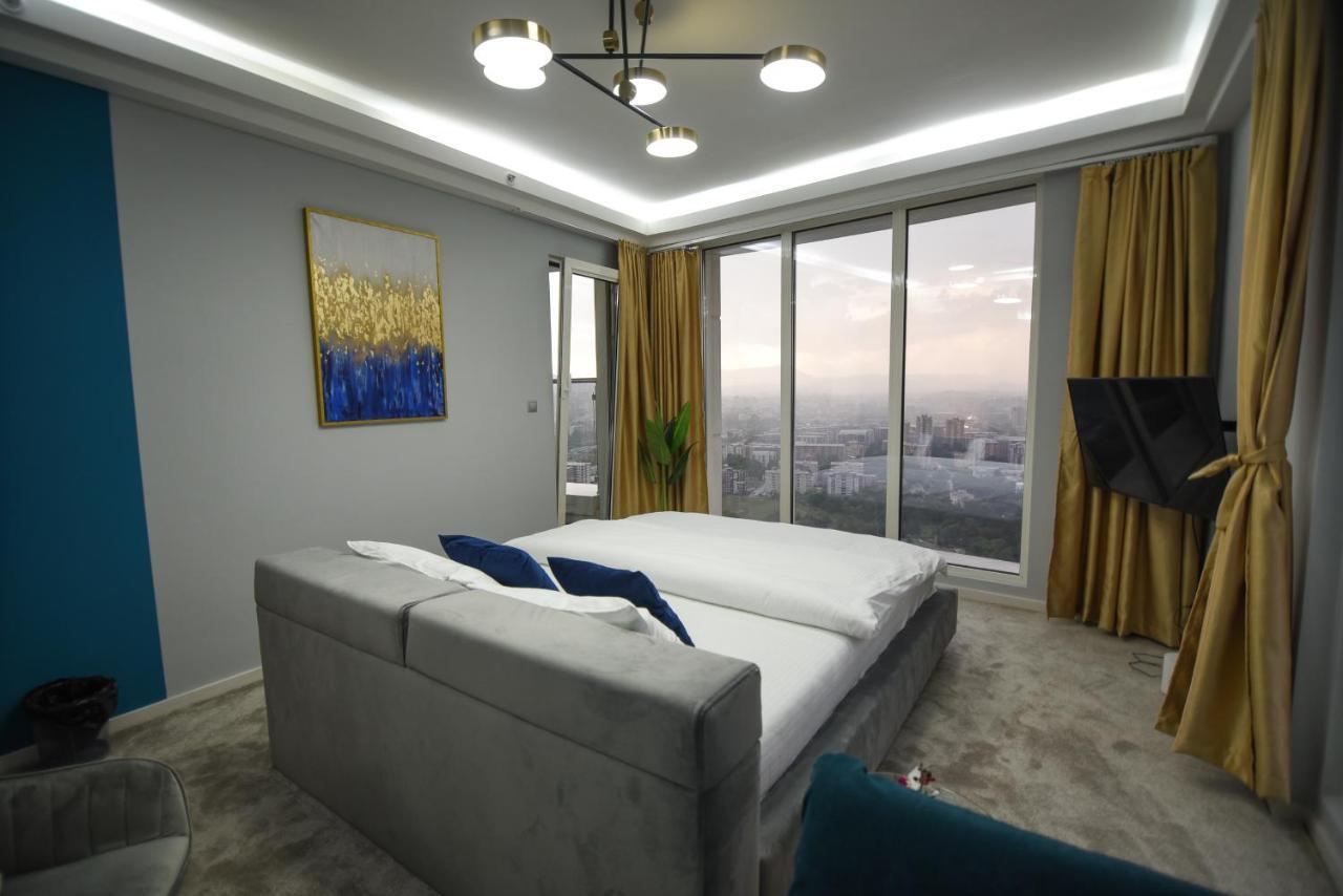 Sky Deluxe 2 Fitness & Spa Üsküp Dış mekan fotoğraf